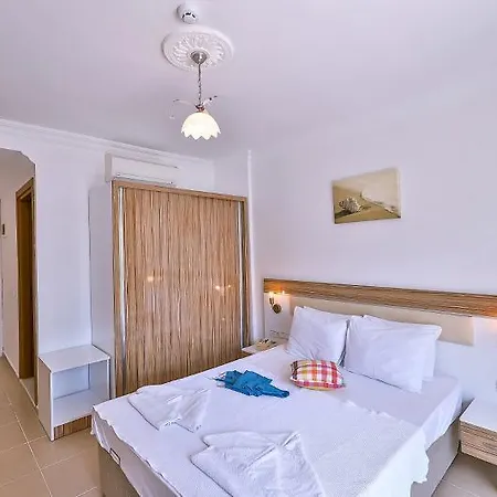 Anfora Otel 3*