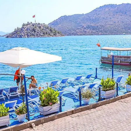 Anfora Otel 3*