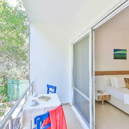 Anfora Hotel 3*