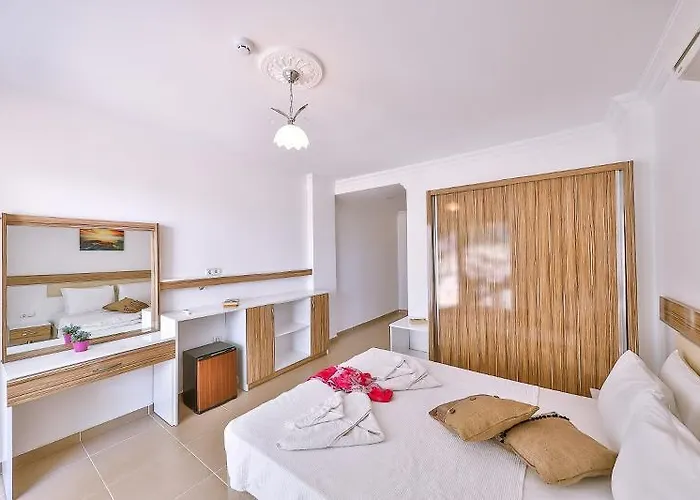 Anfora 3* Бозбурун